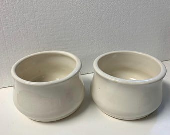 Small pair of Spaniel bowls, dog dishes, pet bowls