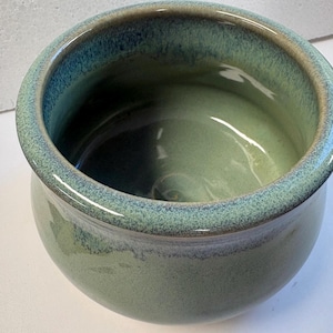 Medium Ceramic Spaniel Bowl/Bassett dog bowl, Lead-Free Glaze image 2