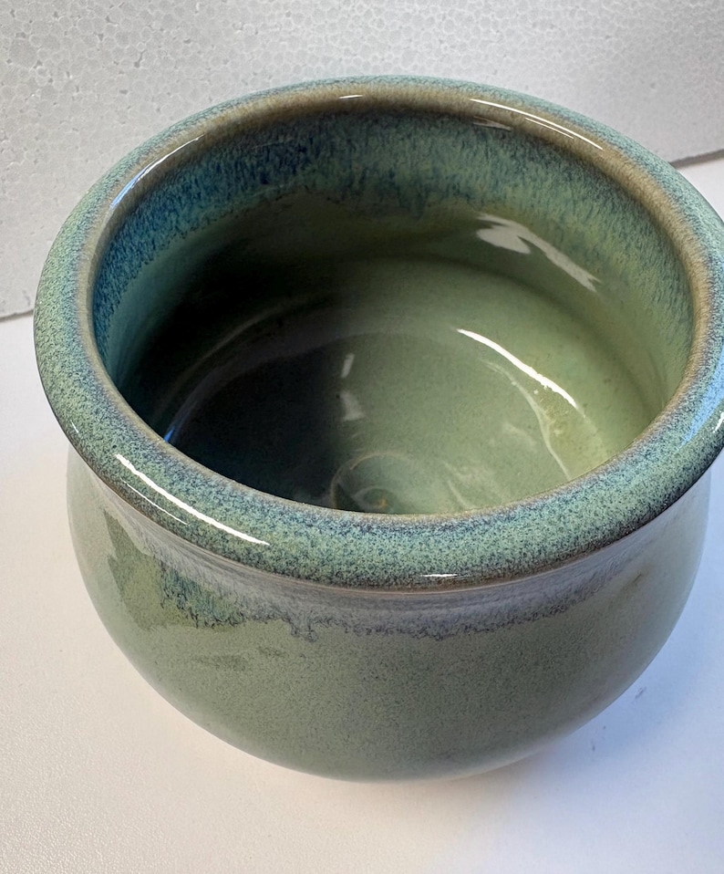 Medium Ceramic Spaniel Bowl/Bassett dog bowl, Lead-Free Glaze image 2