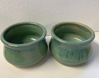 Pair of small Spaniel/ Bassett bowls, dog dishes, pet bowls, ceramic