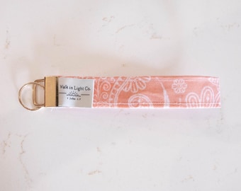 Light Peach Tone Floral Wristlet Keychain