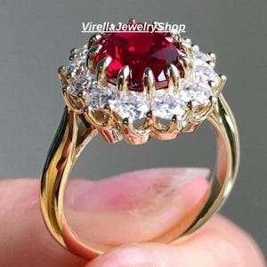 Gold Tone Ruby Red Crystal Halo Cocktail Ring, Floral Solitaire Statement Jewelry
