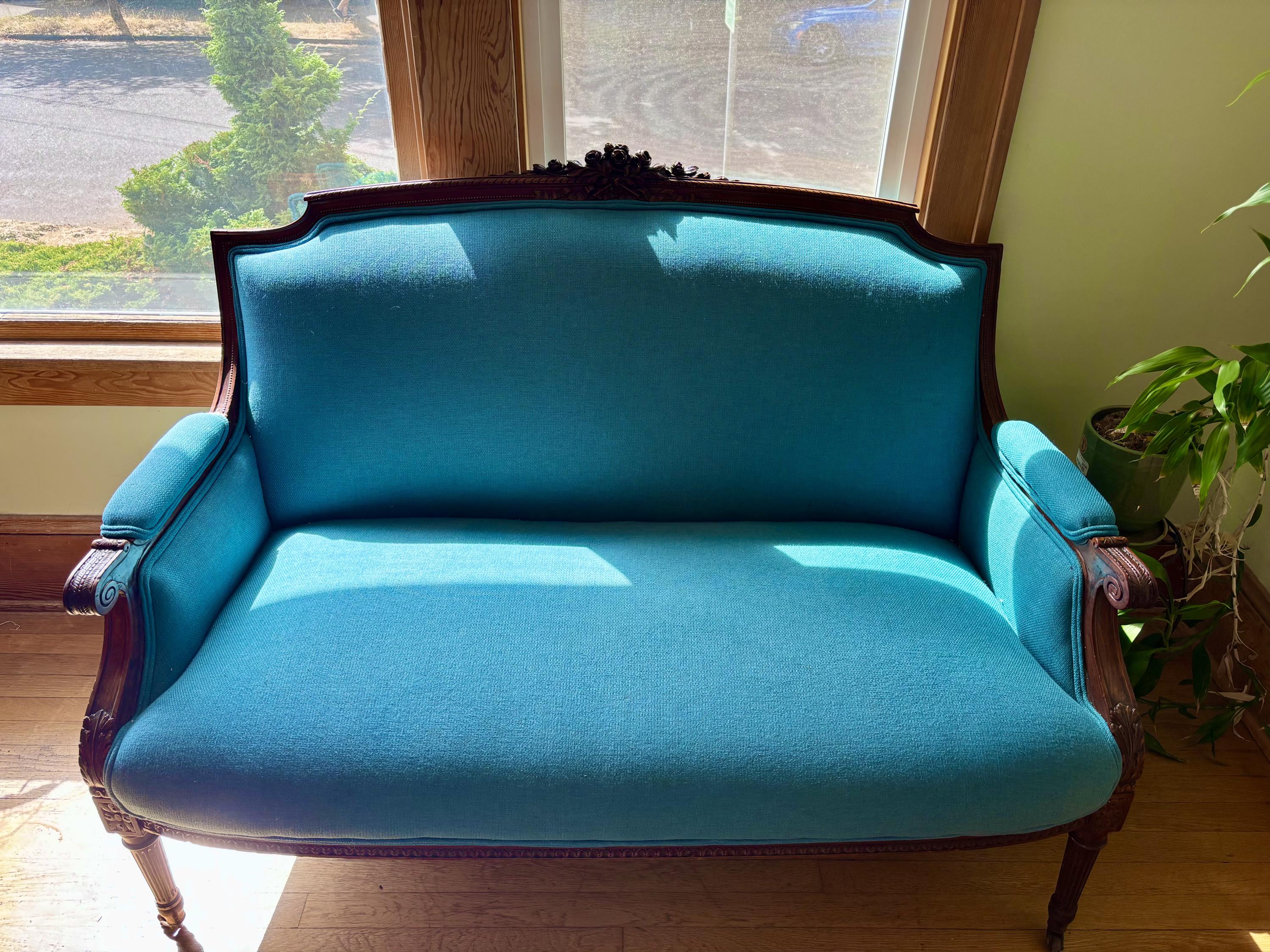 Antique Settee - Etsy