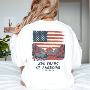 250 anni di libertà SVG PNG USA 250° anniversario Bison Flag Shirt Design, 1776-2026 Patriotic Sublimation Art Digital Download Cut Files