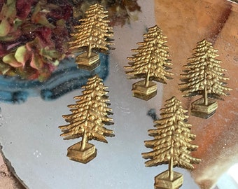Dresden Petit Choses Brass Christmas Tree Stamping
