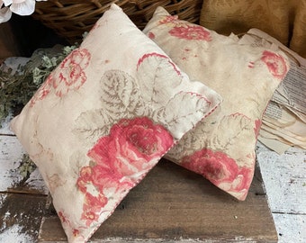 Red Floral Accent Vintage Handmade Pillow Set