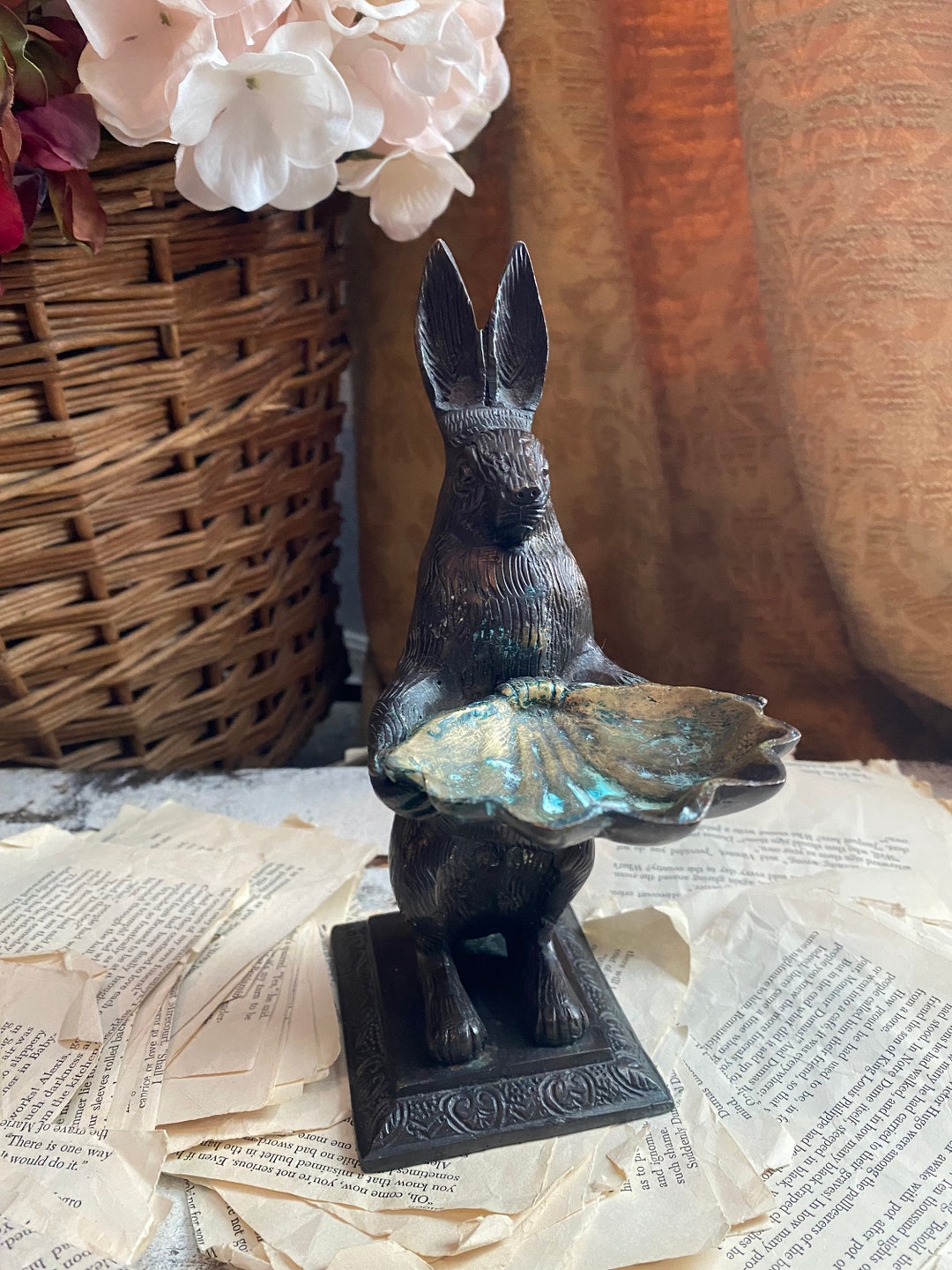 Bronze Bunny Rabbit Holding Sea Shell Bird Feeder Perhaps - Etsy