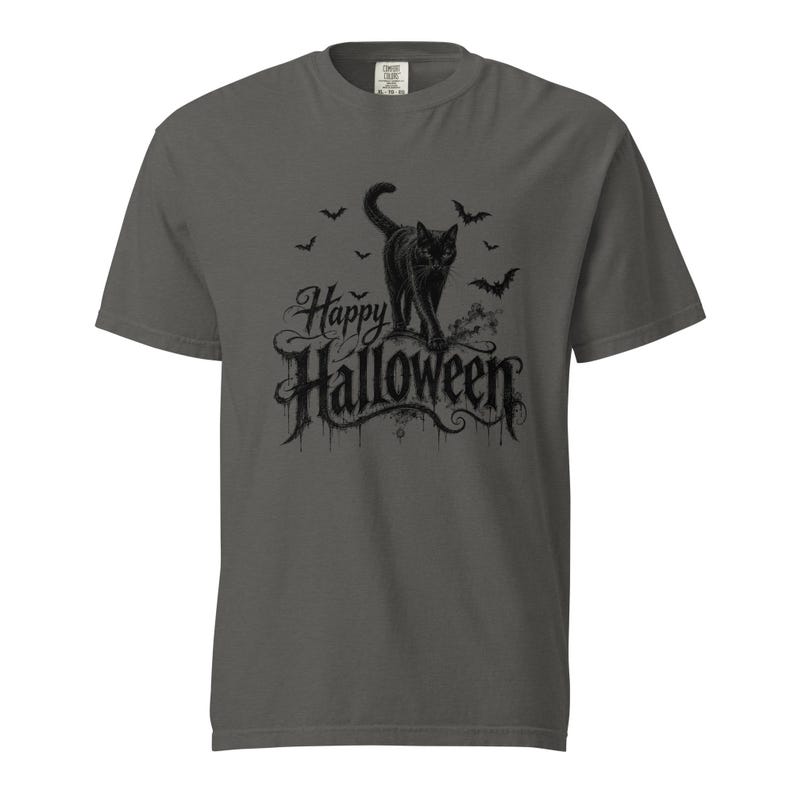 Unisex garment-dyed heavyweight t-shirt