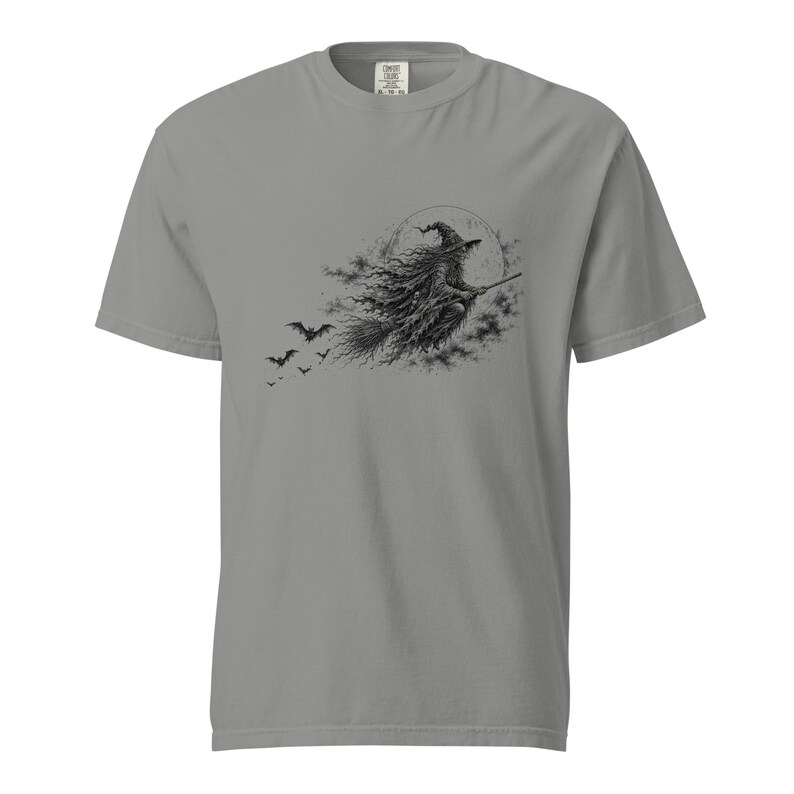 Unisex garment-dyed heavyweight t-shirt