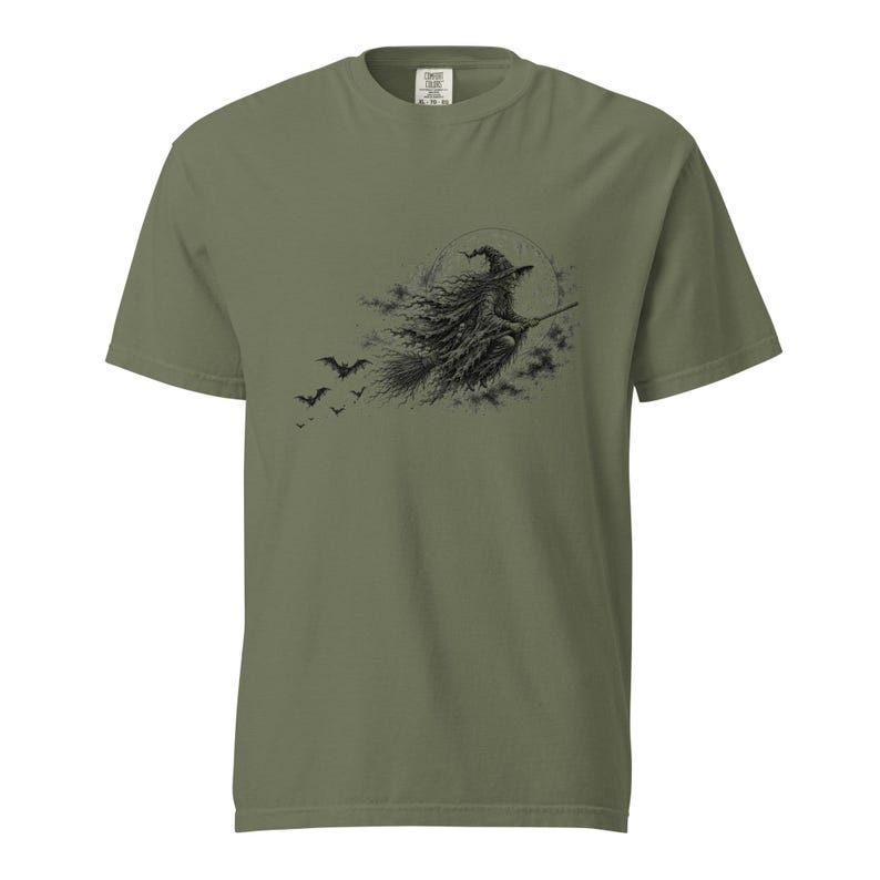 Unisex garment-dyed heavyweight t-shirt