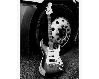 Póster de guitarra eléctrica en blanco y negro, acabado mate, formato vertical / Fotografía musical, decoración rockera
