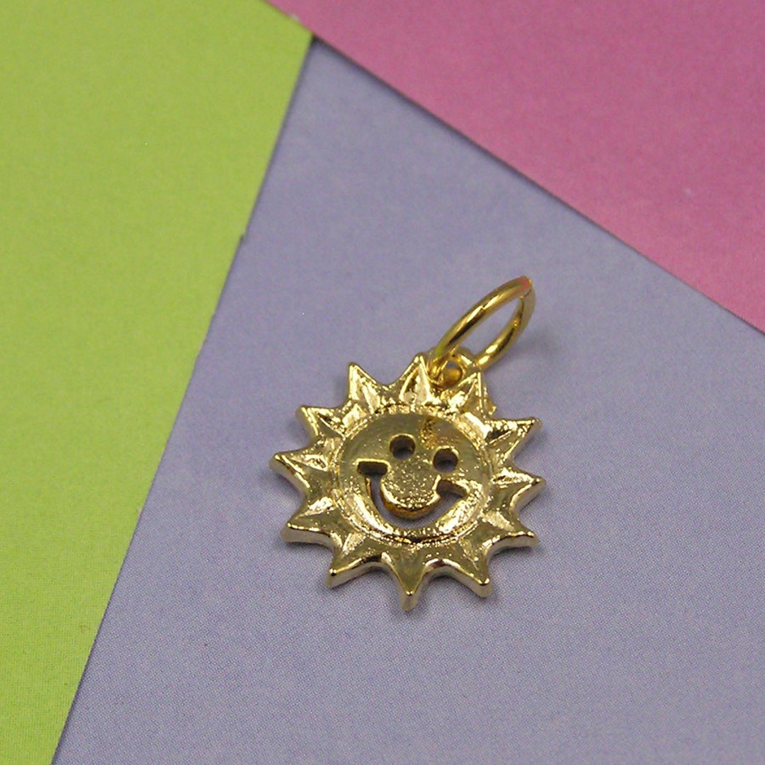 スマイリーフェイス K18ゴールドチャーム 025 ゴールドサン スマイリーフェイス ハッピーフェイスチャーム