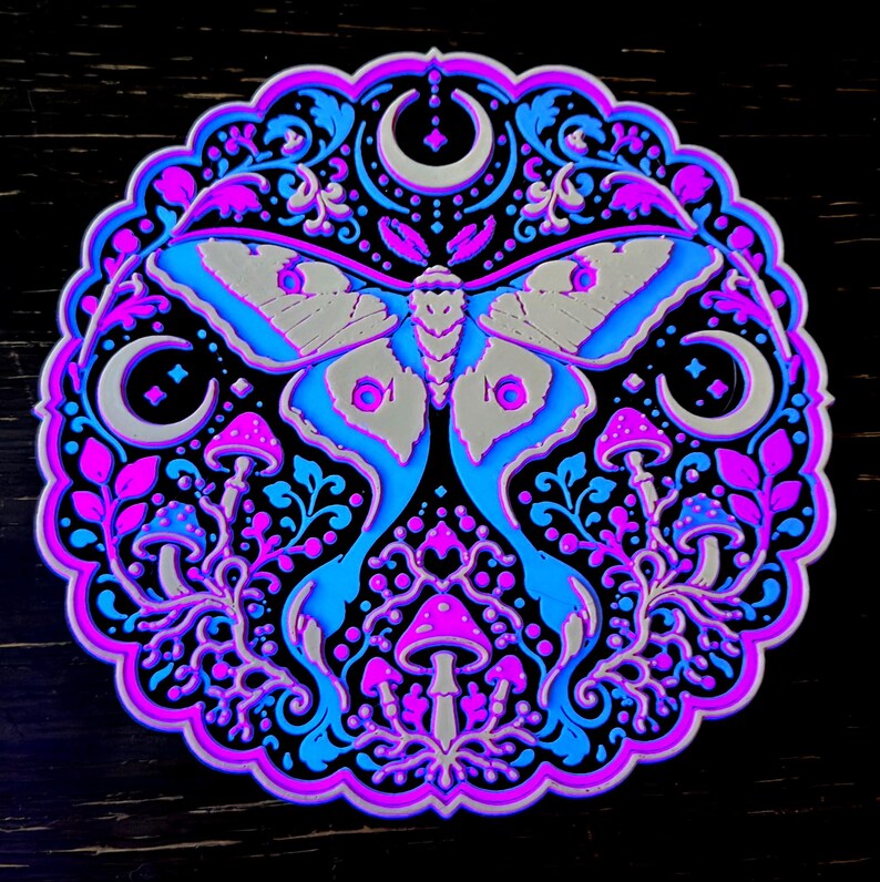 Lunar Moth - 3D Wall Art, Glow-in-the-Dark or Matte Celestial Relief bild 4