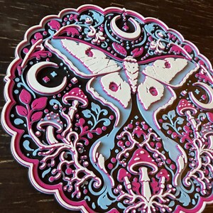 Lunar Moth - 3D Wall Art, Glow-in-the-Dark or Matte Celestial Relief bild 2