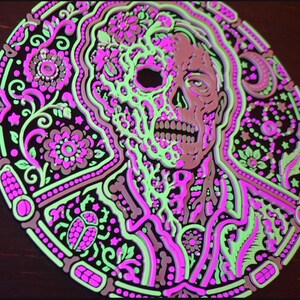 Zombo Glow-in-the-Dark Zombie Skull Wall Art, UV-Reactive 3D Relief