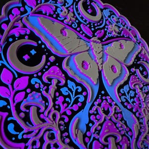 Lunar Moth - 3D Wall Art, Glow-in-the-Dark or Matte Celestial Relief bild 5