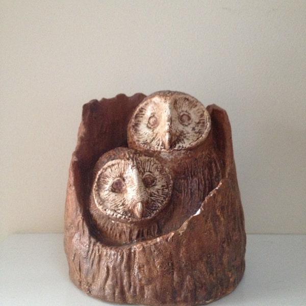 Gufi d'epoca nel tronco d'albero / vintage gufi / vintage uomo cave / raccolta di gufo / vintage paese / portico arredamento / caduta arredamento