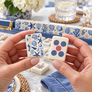 Blåvita Mahjongplattor, Kustnära Mahjong-set, Snäckskal Mahjongplattor, Nautiskt spelset, Havsinspirerad Mahjong, Strandhuspresent
