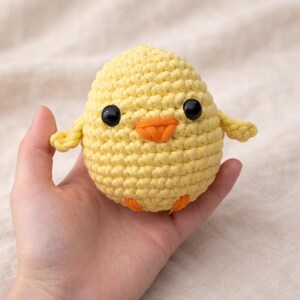 Wzór na szydełkowego kurczaka | Uroczy kurczak amigurumi w formacie PDF | Wzór szydełkowy dla początkujących | Wielkanocna zabawka w kształcie kurczaka | Łatwe szydełkowe zwierzątko