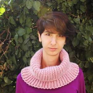 Crochet Cowl Pattern, Crochet Easy Cowl, Crochet Knit look cowl, Crochet Slip Stitch Cowl image 4