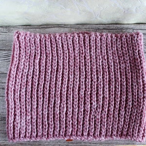 Crochet Cowl Pattern, Crochet Easy Cowl, Crochet Knit look cowl, Crochet Slip Stitch Cowl image 2