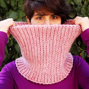 Crochet Cowl Pattern, Crochet Easy Cowl, Crochet Knit look cowl, Crochet Slip Stitch Cowl image 1