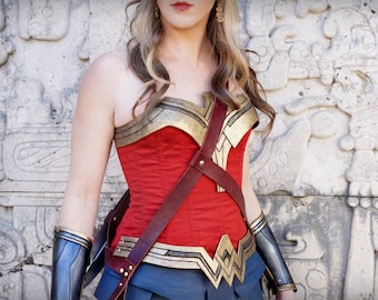 Wonder Woman harness & scabbard