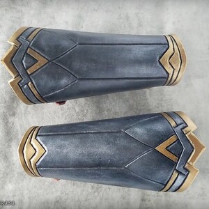 Wonder Woman Cosplay Bracers - Etsy