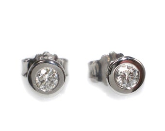 Boucles d'oreilles puces diamants en or blanc 585/000 de 0,18 ct. w si1 diamants