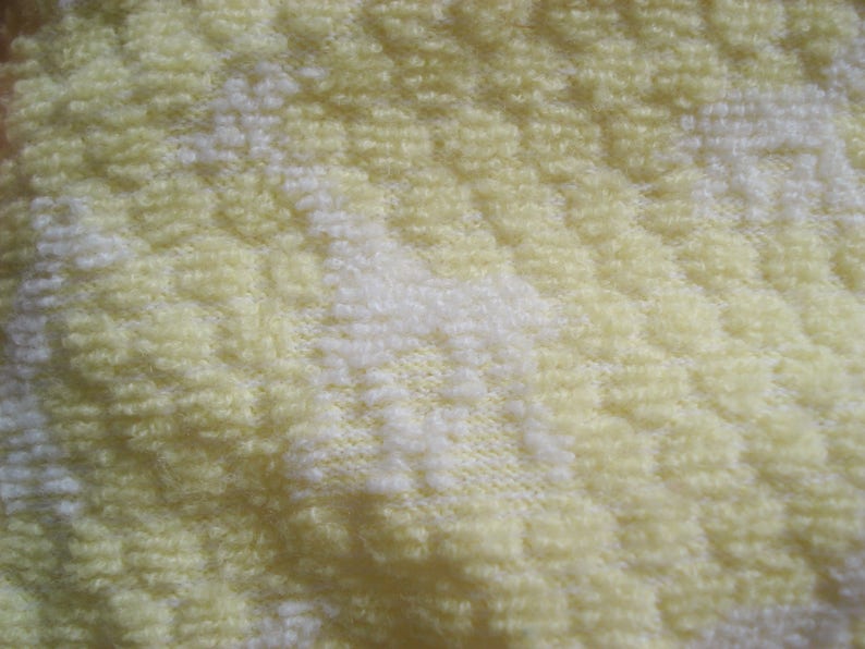 SALE Gimbels yellow with giraffes 3-6 months Vintage 2-piece outfit