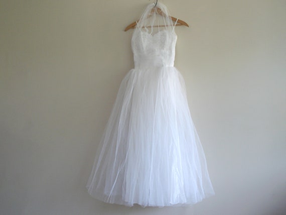 Exquisite 1950s dress - halter top - 1950s prom dr