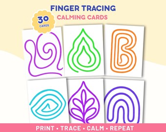 Puede incluir: Un juego de 30 tarjetas de trazado con los dedos Finger Tracing Calming Cards con diseños de líneas coloridas sobre fondo blanco, incluyendo espirales, llamas, letras y hojas. El texto dice Finger Tracing Calming Cards y Print Trace Calm Repeat.