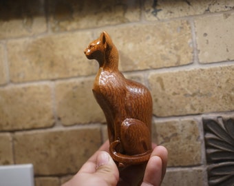 Abyssinian Wooden Cat Figurine. Made of solid Lacewood and different hardwoods. very elegant cat sculpture.