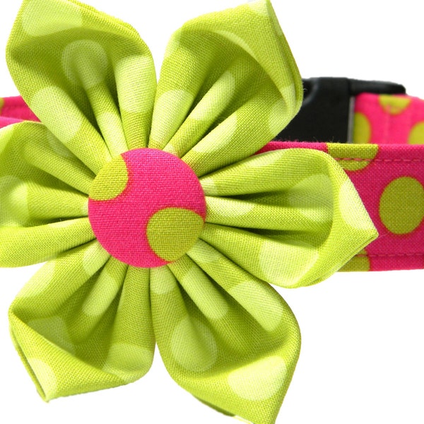 Dog Collar Flower Set, Pink Lime Dots Flower Dog Collar: Strawberry Dots