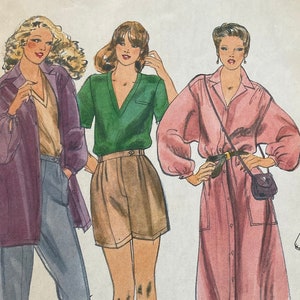 May include: Vintage sewing pattern for a women's dress and pants. The pattern is from Quick & Easy Butterick, size 12, and is titled "Willi Smith". The pattern number is 6478 and the price is $2.50.
