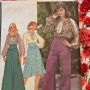 RARE Vintage 1970s McCall’s 5677 sewing pattern Size 12 Bust 34 FF