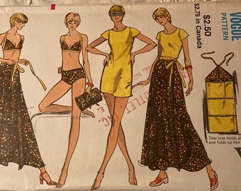 Vintage 1970s vogue 8313 swimsuit, Top, Skirt and envelope Sewing Pattern size 8 bust 31.5