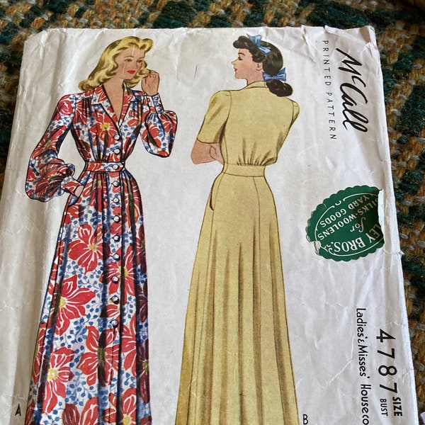 RARE Vintage 1940's McCall 4787 Housecoat Sewing Pattern Size 14 Bust 32