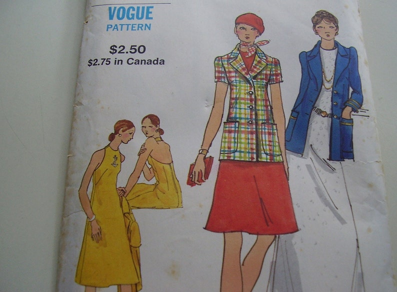 Vintage 1970er Jahre Vogue 8311 Halfter Kleid und Jacke, Größe 8, Oberweite 90 cm Bild 1