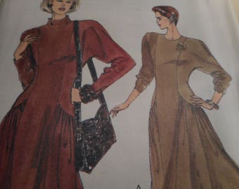 Vintage 1990's Vogue 7911 Dress Sewing Pattern Size 12-14-16, Bust 34-36-38 FF
