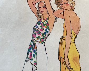 Vintage 1970s McCalls 3584 HALSTON sewing pattern Size 10 Bust 32.5 or Size 14 Bust 36 FF