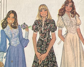 Vintage 1970s McCall’s 4381 sewing pattern Size 12 or  Size 12-14-16
