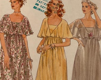 Vintage 1970s Vogue 7105 Sewing pattern Size 12 Bust 34