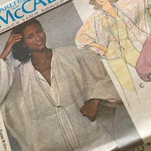 Vintage 1970s McCall&#39;s 6203 Sewing Pattern One Size