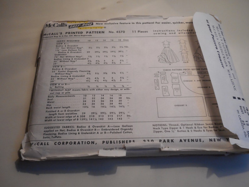Vintage 1950/'s McCall/'s 4570 Bodice and Skirt Sewing Pattern size 12 Bust 32