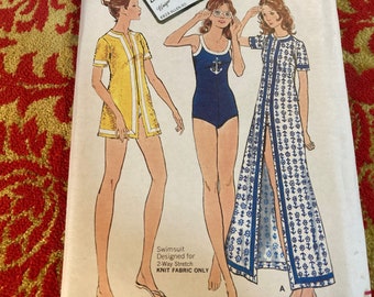 Vintage 1970s Butterick 6666 sewing pattern size 12 Bust 34