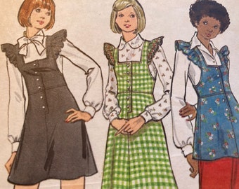 Vintage 1970s Butterick 6973 sewing pattern Size 10 Bust 32.5 or size 12 Bust 34 FF