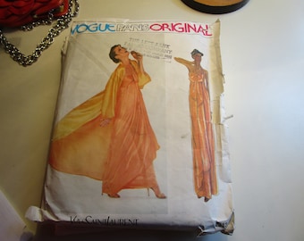 SALE RARE Vintage 1970's Vogue 2313 Paris Original Yves St. LAURENT Coat and Dress Sewing Pattern, Size 12 Bust 34