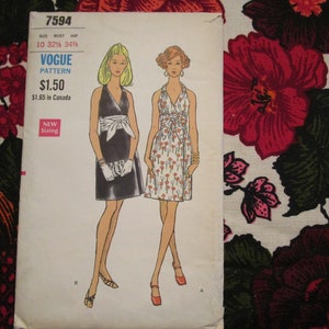Vintage 1970's Vogue 7594 Dress Sewing Pattern Size 10 - Etsy