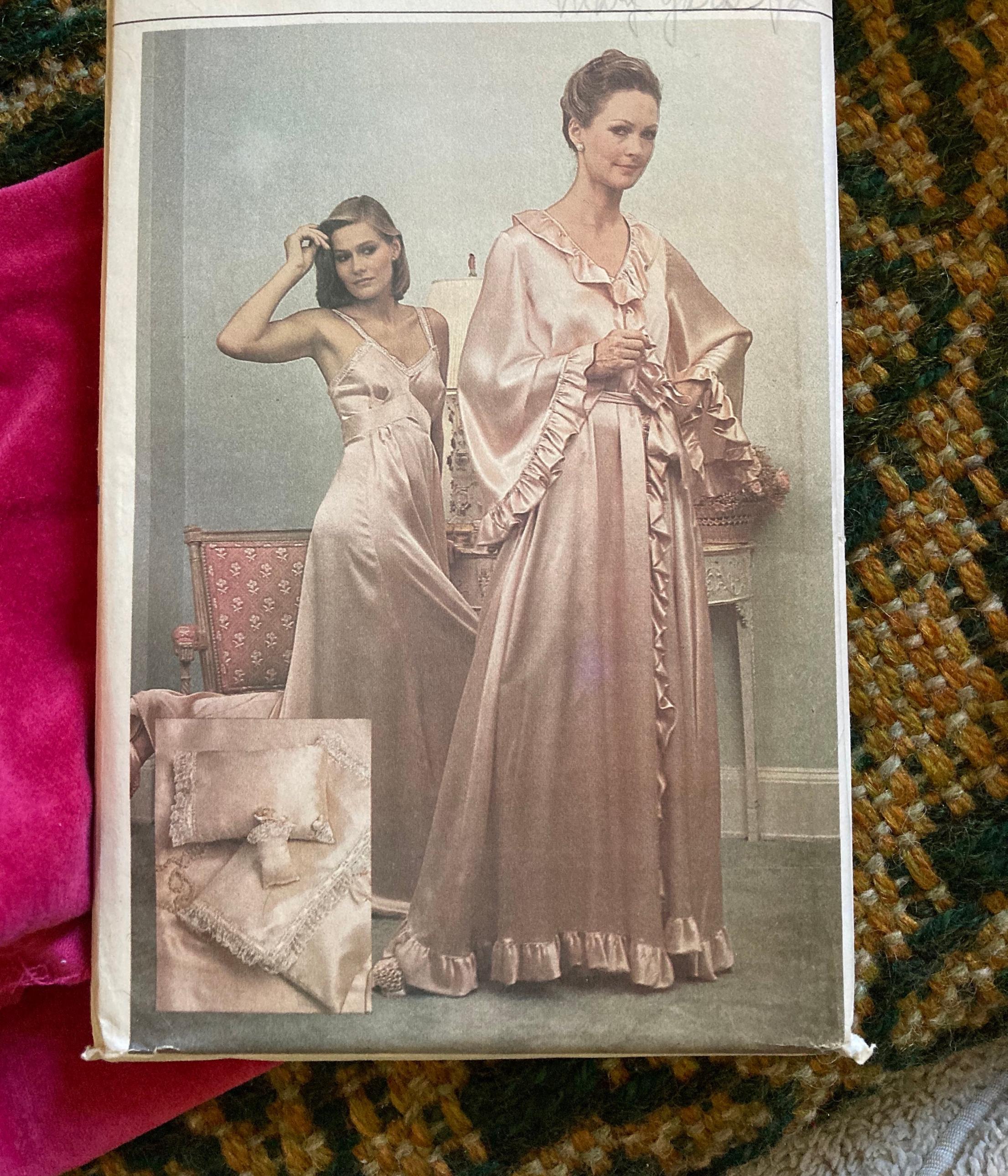 Vintage 1970's Vogue 7876 Sewing Pattern Size 10 Bust 32.5 or Size 18 ...
